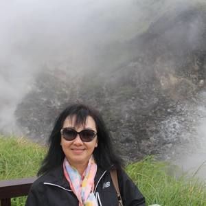 Meet your Posher, Myle